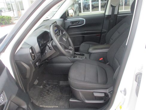 Used 2023 Ford Bronco Sport AWD/4WD image 4