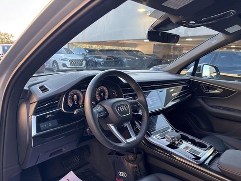 Used 2025 Audi Q7 2.0T Premium w/ Convenience Package image 12