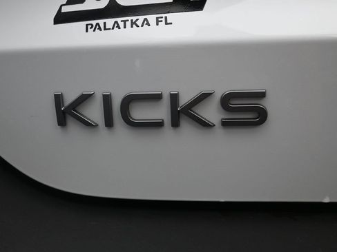 New 2026 Nissan Kicks SV image 23
