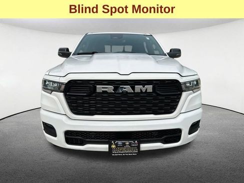Used 2025 RAM 1500 Big Horn AWD/4WD image 4