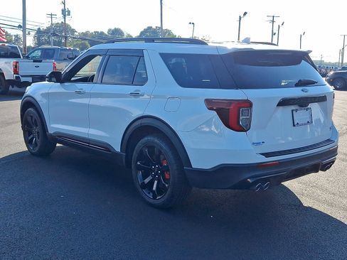 Certified 2021 Ford Explorer ST w/ Equipment Group 401A image 4