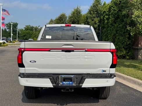 New 2024 Ford F150 Lightning Lariat AWD/4WD image 7