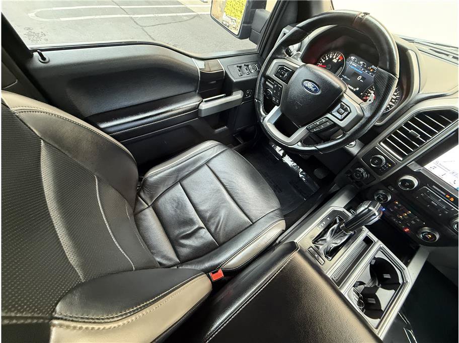 Used 2018 Ford F150 Raptor w/ Equipment Group 802A Luxury AWD/4WD image 9