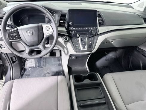 Used 2019 Honda Odyssey EX image 11