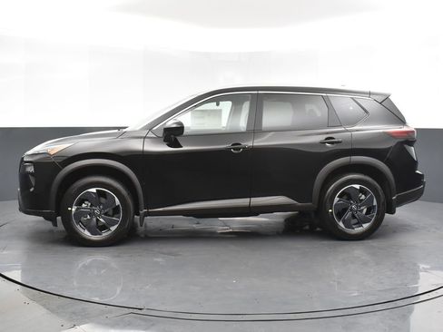 New 2026 Nissan Rogue SV w/ SV Premium Package image 3