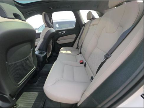 Used 2026 Volvo XC60 B5 Plus AWD/4WD image 16