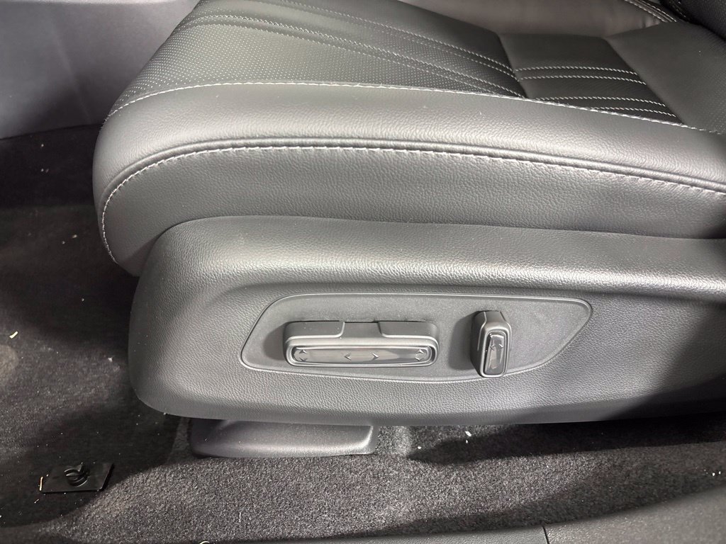 New 2027 Honda HR-V EX-L image 24