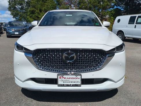 New 2025 MAZDA CX-5 Signature image 9