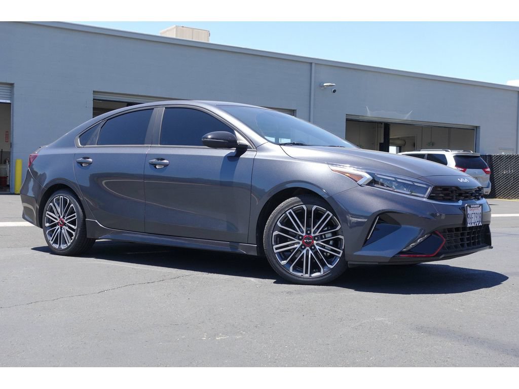 Used 2023 Kia Forte GT FWD image 4