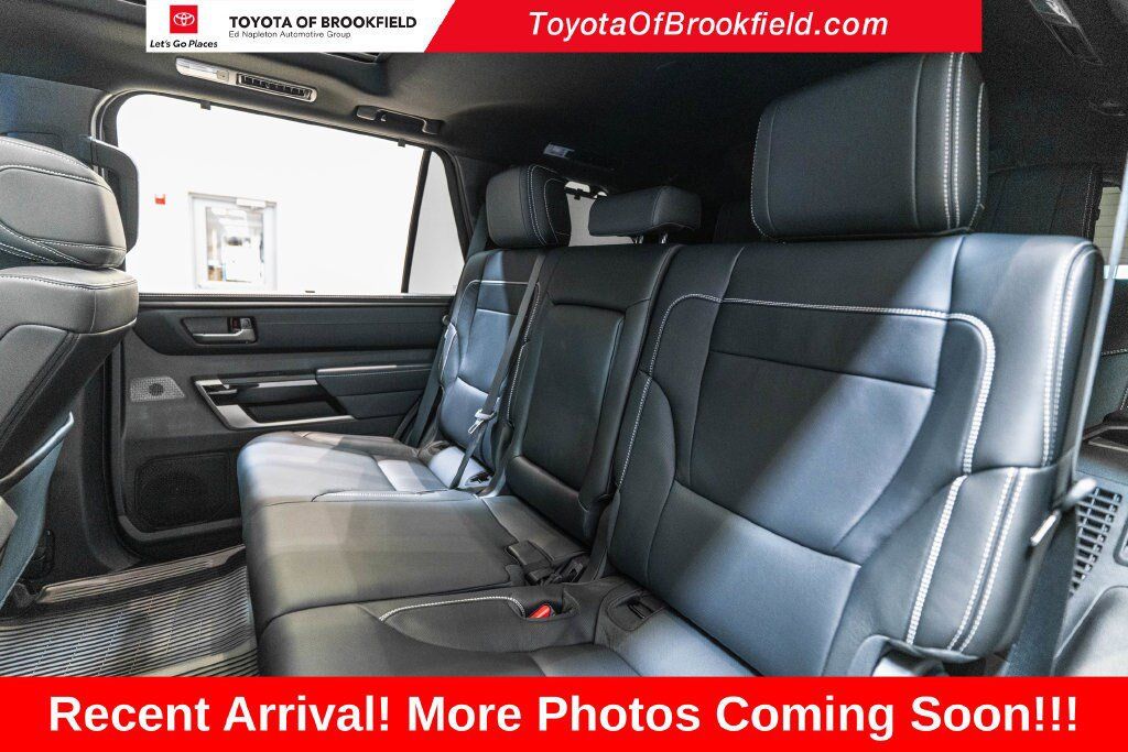 Certified 2026 Toyota Sequoia Limited w/ Tow Technology Package AWD/4WD image 33