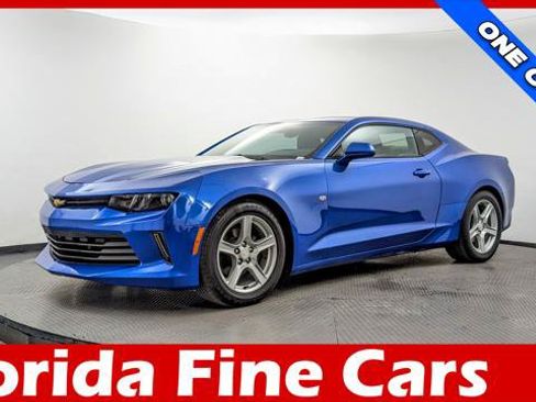 Used 2017 Chevrolet Camaro LS RWD image 1