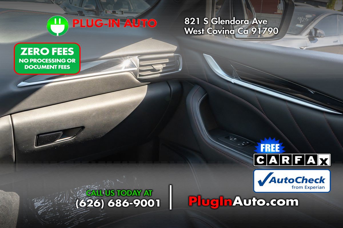 Used 2019 Maserati Levante AWD/4WD image 17