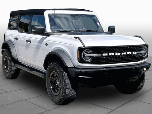 Used 2024 Ford Bronco Wildtrak AWD/4WD image 3
