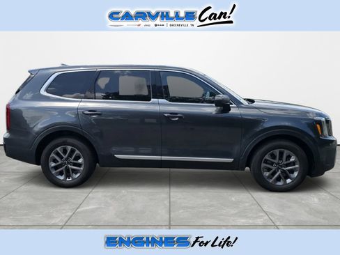 Used 2023 Kia Telluride LX AWD/4WD image 3