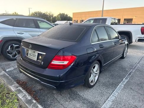 Used 2014 Mercedes-Benz C 250 Sedan image 2