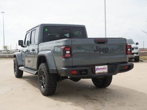 New 2026 Jeep Gladiator Sport image 7