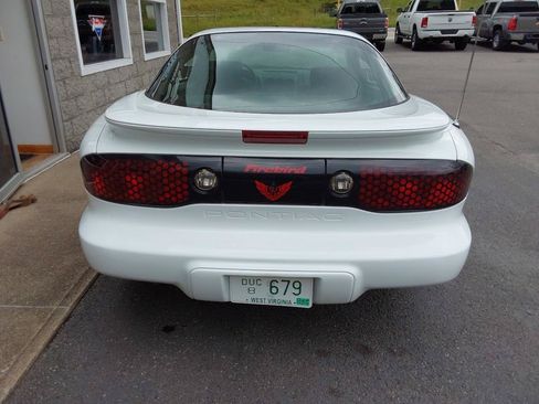 Used 2002 Pontiac Firebird Coupe w/ Opt Pkg RWD image 4