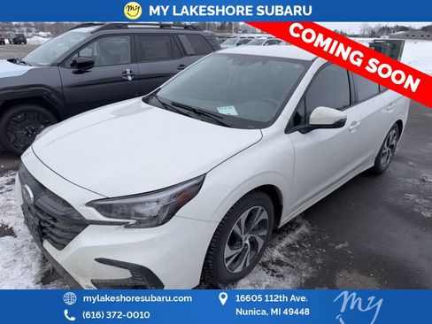 Used 2024 Subaru Legacy Premium image 3