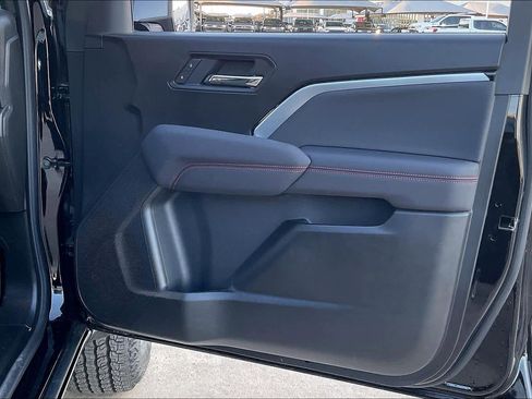 Certified 2025 Chevrolet Colorado Z71 w/ Technology Package image 22