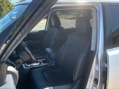 Used 2019 INFINITI QX80 Luxe AWD/4WD image 9