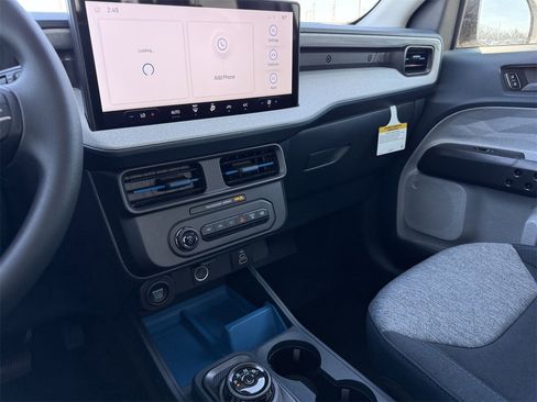 New 2026 Ford Maverick XLT image 38