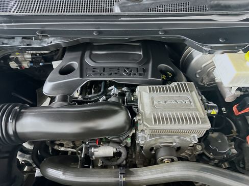 Used 2020 RAM 1500 Big Horn AWD/4WD image 30