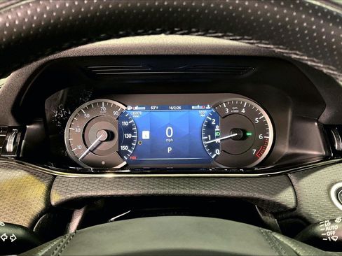 Used 2023 Land Rover Range Rover Evoque R-Dynamic S AWD/4WD image 14