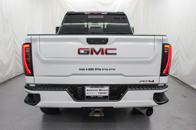 Used 2024 GMC Sierra 2500 AT4 w/ AT4 Preferred Package AWD/4WD image 7