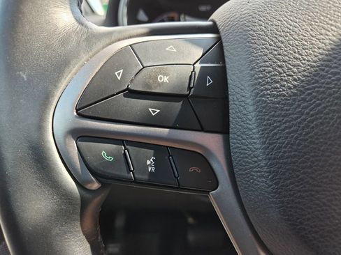 Used 2019 Jeep Grand Cherokee Limited RWD image 13