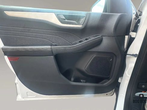 Used 2022 Ford Escape SE AWD/4WD image 31