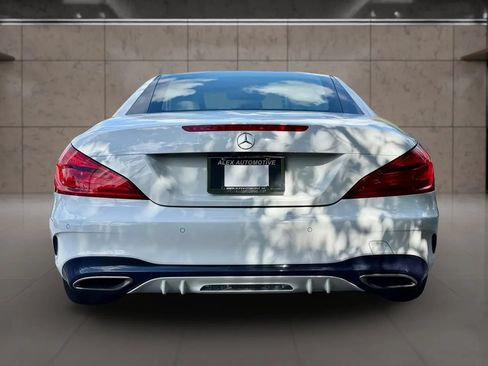 Used 2018 Mercedes-Benz SL 450 image 7