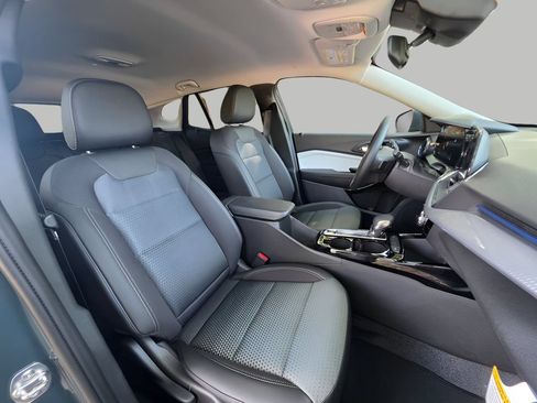 New 2026 Chevrolet Trax LT w/ LT Convenience Package FWD image 10