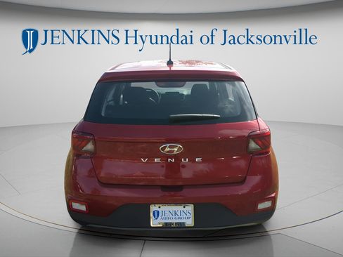New 2026 Hyundai Venue SE FWD image 4