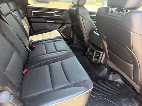 Used 2025 RAM 1500 Laramie AWD/4WD image 10