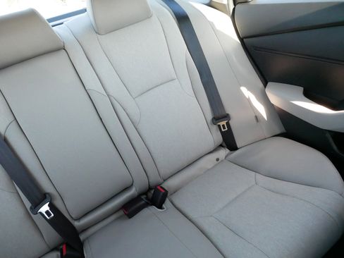 Certified 2025 Honda Accord SE image 14