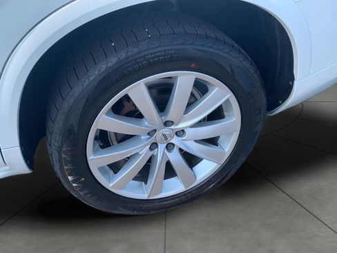 Used 2019 Volvo XC90 T6 Momentum AWD/4WD image 24