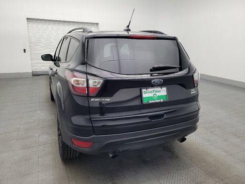 Used 2018 Ford Escape SEL w/ SEL Sport Appearance Package image 6