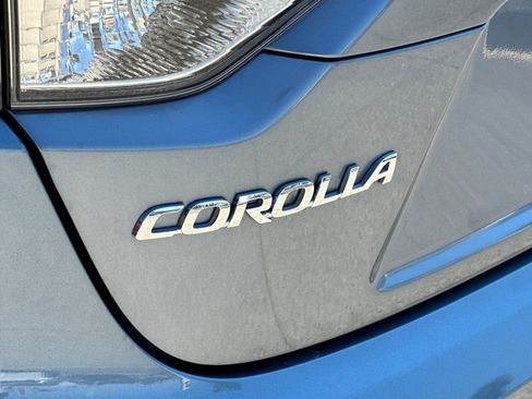 Used 2024 Toyota Corolla LE FWD image 23