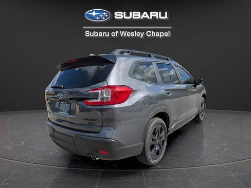 Used 2025 Subaru Ascent Bronze Edition AWD/4WD image 5