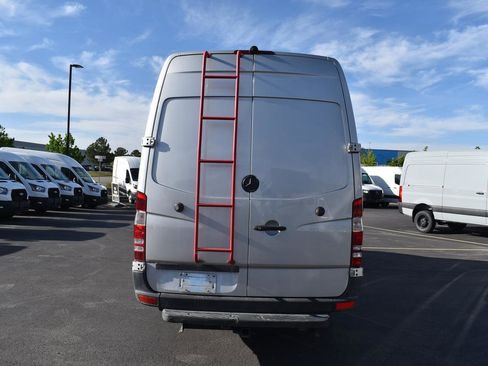 Used 2013 Mercedes-Benz Sprinter 2500 image 7