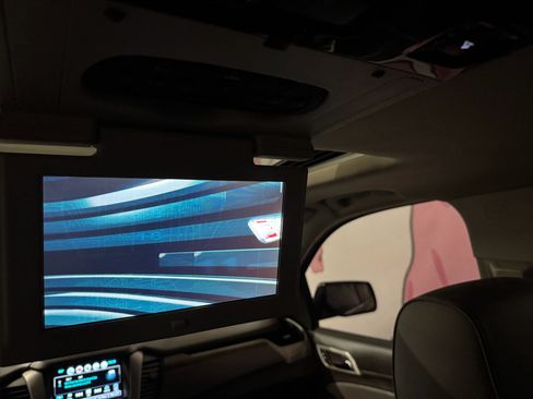 Used 2020 GMC Yukon Denali w/ Open Road Package image 23