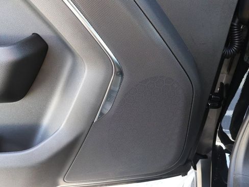 New 2026 Chevrolet Suburban LS image 19