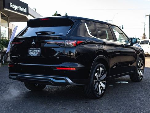 New 2026 Mitsubishi Outlander SE AWD/4WD image 9