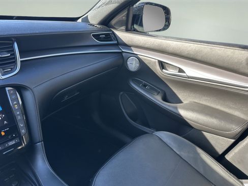 Used 2022 INFINITI QX55 Essential w/ Proassist Package image 14