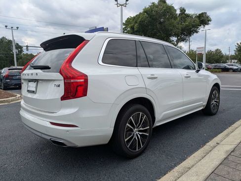 Used 2020 Volvo XC90 T6 Momentum AWD/4WD image 6