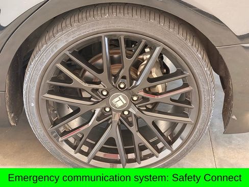 Used 2019 Toyota Camry XSE image 7