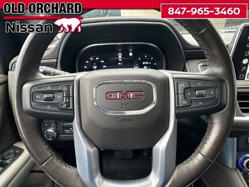 Used 2022 GMC Yukon SLT w/ SLT Luxury Package image 27