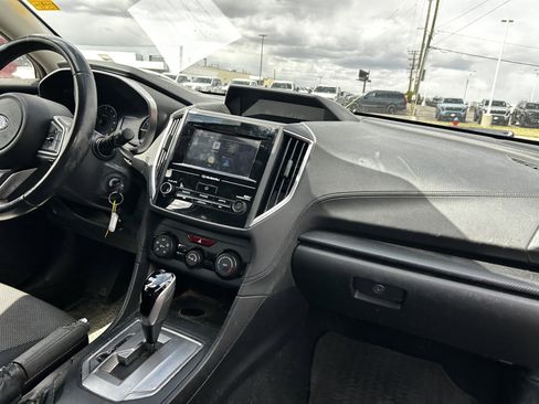 Used 2018 Subaru Crosstrek 2.0i Premium AWD/4WD image 14