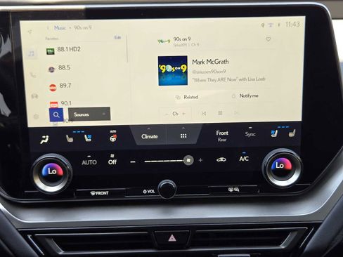 Used 2025 Lexus TX 350 AWD w/ Technology Package image 18