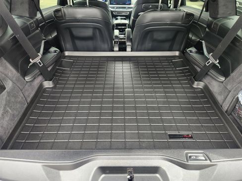 Used 2025 BMW ALPINA XB7 image 34